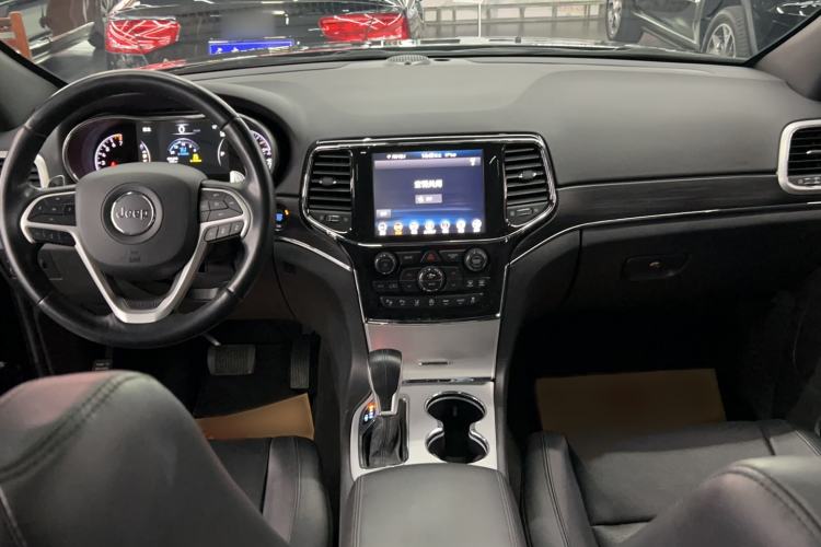 Used Jeep Grand Cherokee (Import) 2020 3.0L Elite Navigation Edition
