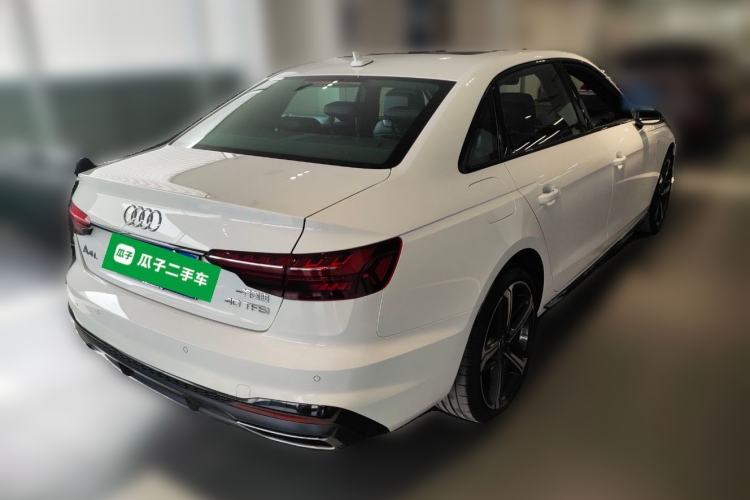 Used Audi A4L 2024 40 TFSI Luxury Dynamic Edition Rear Right 45 Deg