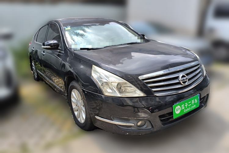 Used Nissan Teana 2010 2.5L XL Anniversary Edition Front Right 45 Deg