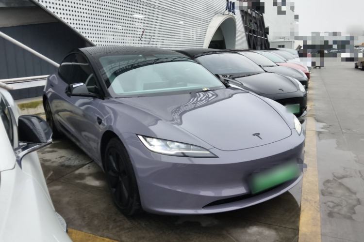 Used Tesla Model 3 2025 Rear-Wheel-Drive Version