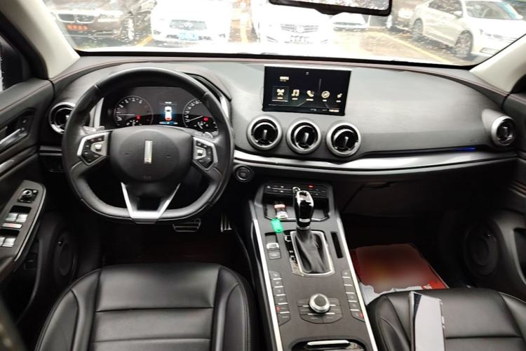 Used Wey VV5 2019 Upgraded Model 2.0T Two-Wheel Drive Ultra-Luxury Version China V Standard
