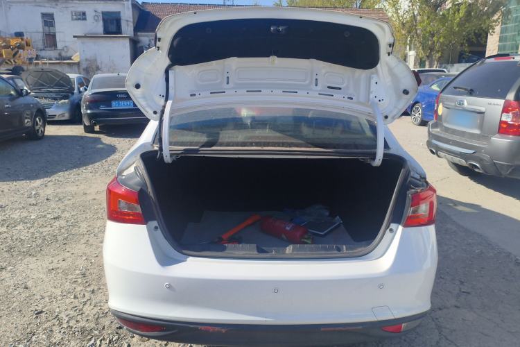 Used Chery Arrizo 5 2016 1.5L Manual Lingrui Edition Trunk