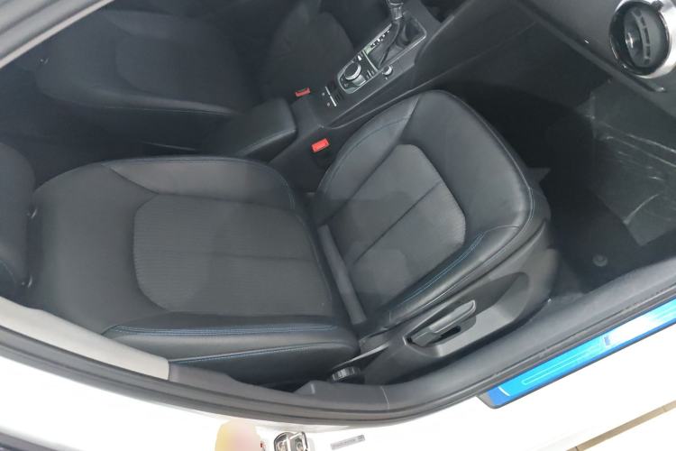 Used Audi A3 2019 Limousine 35 TFSI Fashion Edition China V standard
