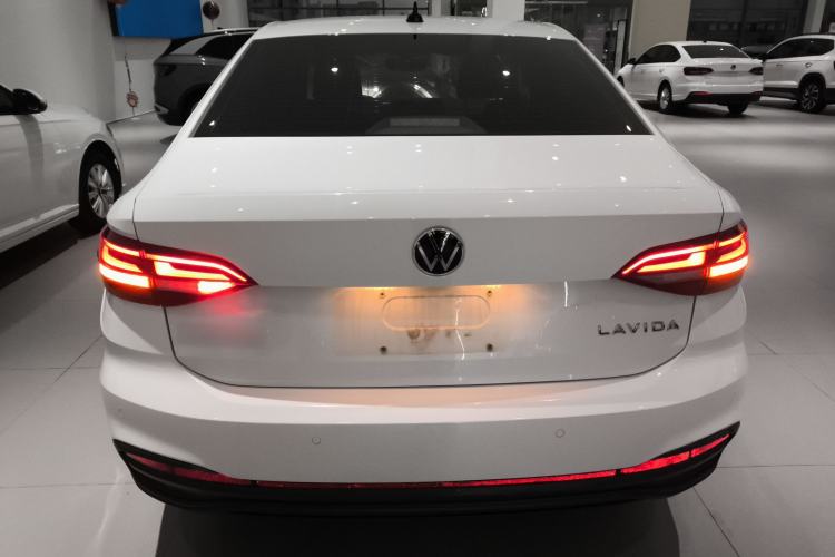 Used Volkswagen Lavida 2023 Revised 1.5L Automatic DeYi Edition