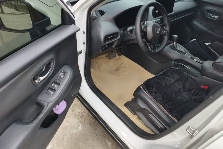 Used Honda ZR-V 2023 1.5T CVT Tech Edition Driver Seat