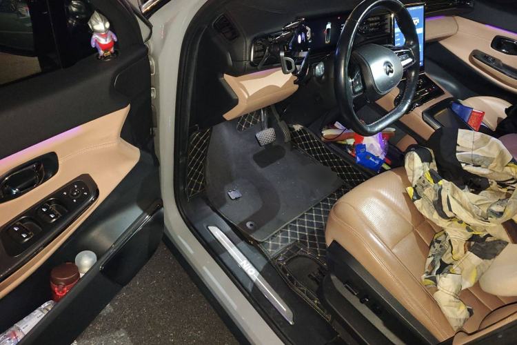 Used Nio ES8 2020 580 km Range 7-Seater Version