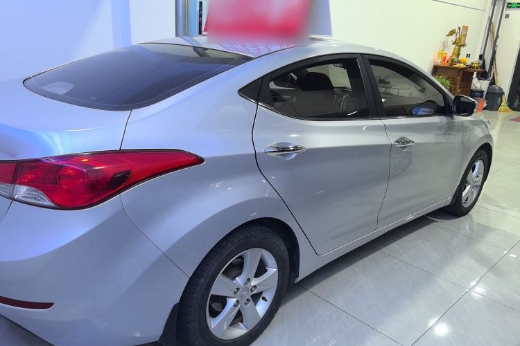 Used Hyundai Elantra (5th Generation / Langdong) 2012 1.6L Manual Leading Model