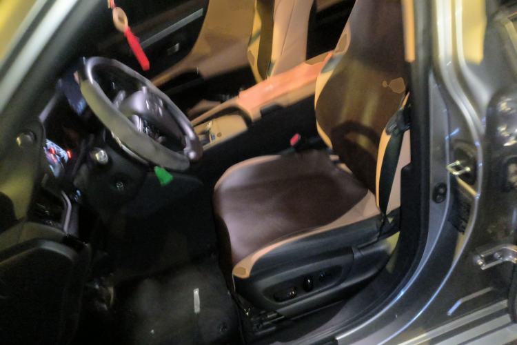 Used Lexus ES 2024 200 Premium Edition Left Front Seat