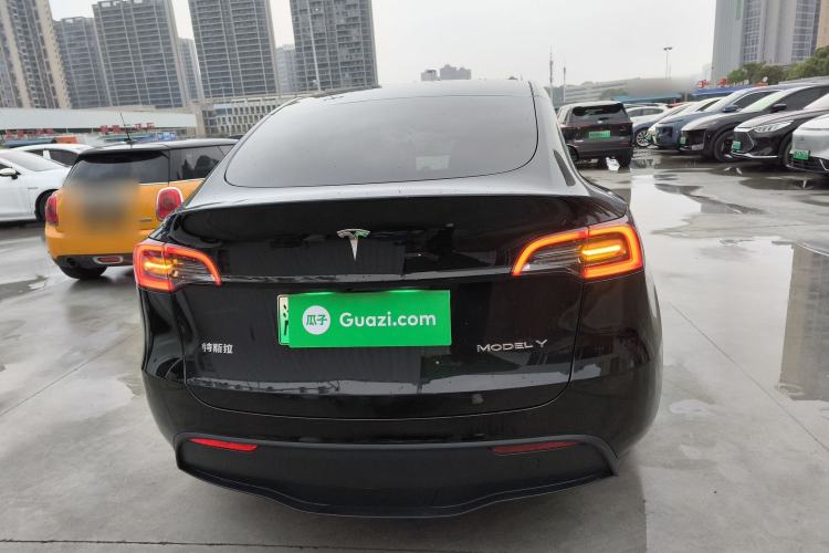 Used Tesla Model Y 2023 Rear-Wheel-Drive Version Rear