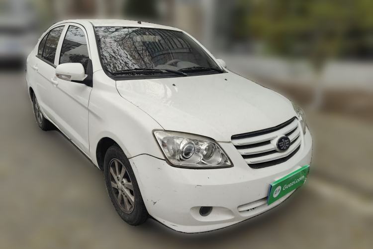 Used FAW Xiali N5 2014 1.3L Manual Luxury Version Front Right 45 Deg