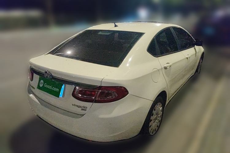 Used Fiat Viaggio 2015 1.4T Automatic Enjoyment Edition Rear Right 45 Deg