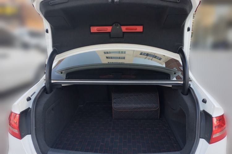 Used Audi A4L 2013 30 TFSI Manual Comfort Model
