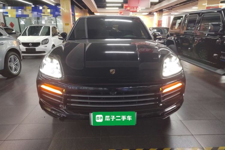 Used Porsche Cayenne E-Hybrid 2019 Cayenne E-Hybrid 2.0T Front