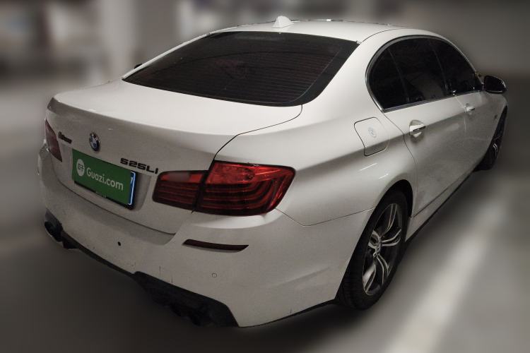 Used BMW 5 Series 2014 525Li Luxury Design Package