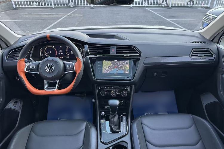 Used Volkswagen Tiguan L 2021 330TSI Automatic Two-Wheel Drive R-Line Enhanced Edition