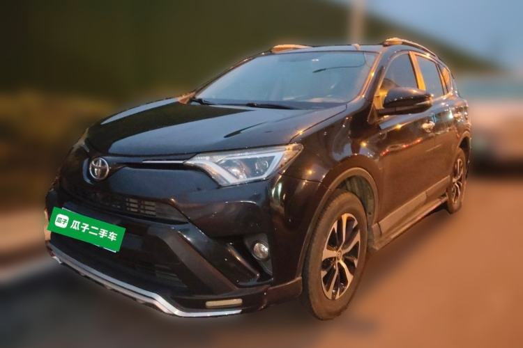 Used Toyota RAV4 2016 2.0L CVT Two-Wheel Drive Fashion Edition China V Standard