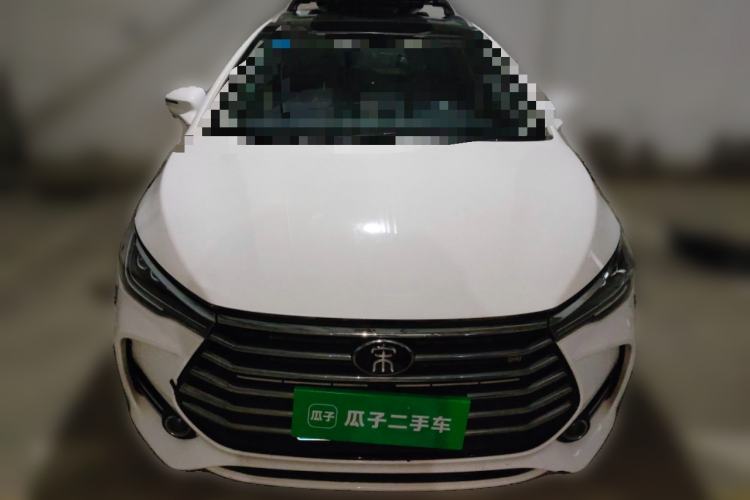 Used BYD Song MAX 2018 1.5T Automatic Smart Connect Elite Model with 6 Seats