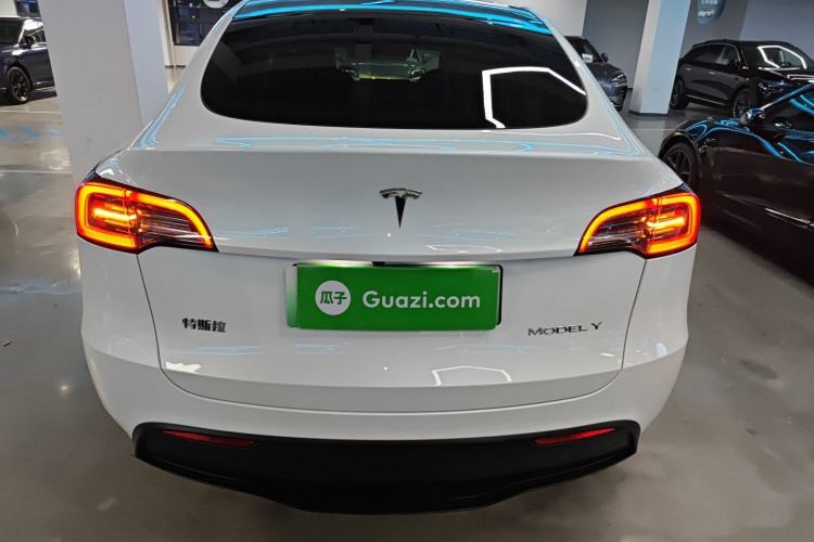 Used Tesla Model Y 2024 Rear-Wheel-Drive Version