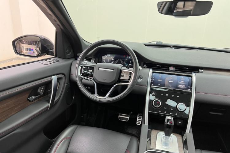 Used Land Rover Discovery Sport 2021 249 PS R-Dynamic S Performance Edition Interior 7
