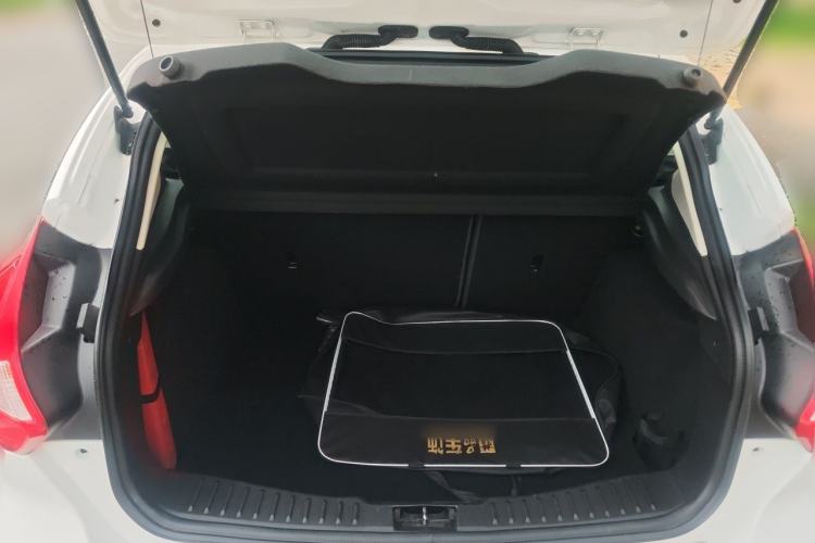 Used Ford Focus 2012 Hatchback 1.6L Manual Fashion Edition