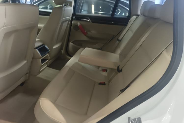 Used BMW X3 2016 sDrive20i
