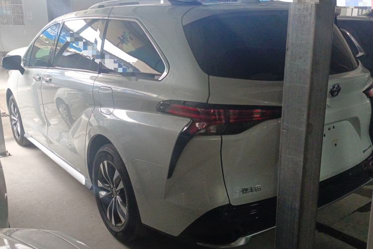 Used Toyota Granvia 2024 2.5L Hybrid Prestige PLUS Four-Wheel Drive Version
