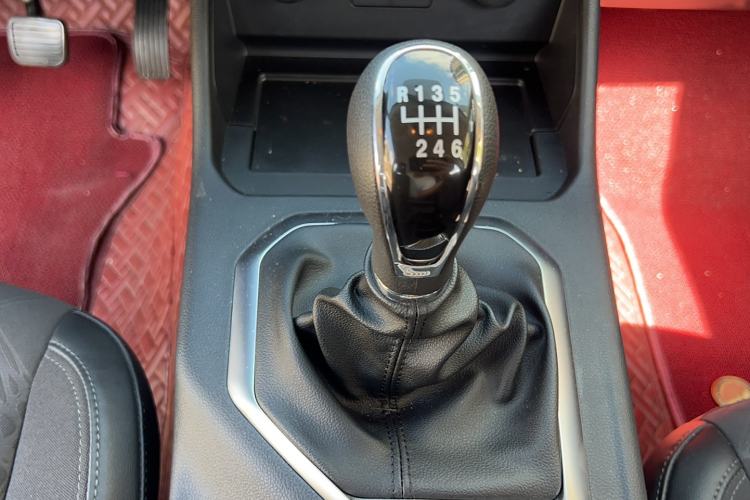 Used Great Wall King Kong Poer 2022 2.0T Manual Diesel 4x4 Elite Long-Box Version GW4D20M