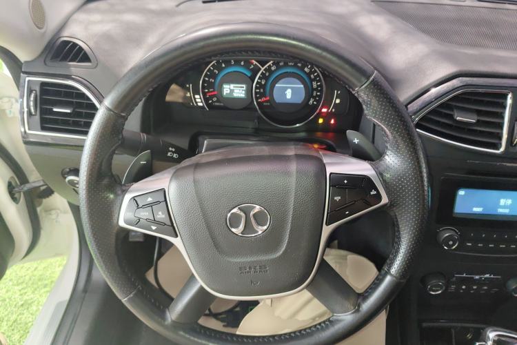 Used BAIC Senova D70 2018 Performance Version 1.8T Comfort Version Steering Wheel