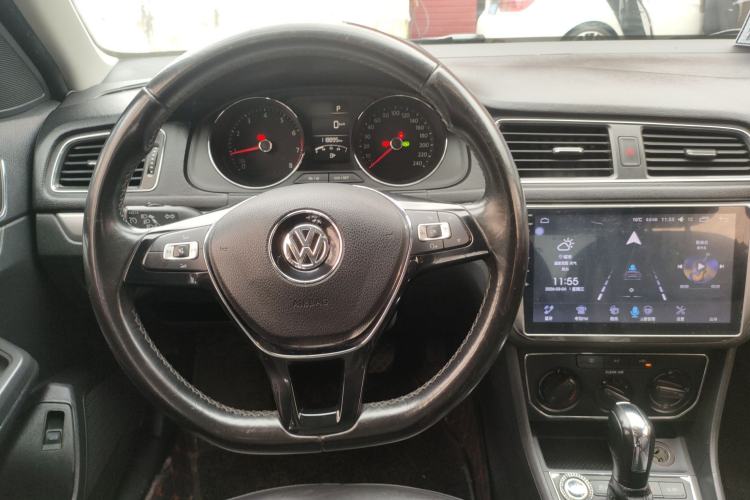 Used Volkswagen Lavida 2017 1.6L Automatic Comfort Edition