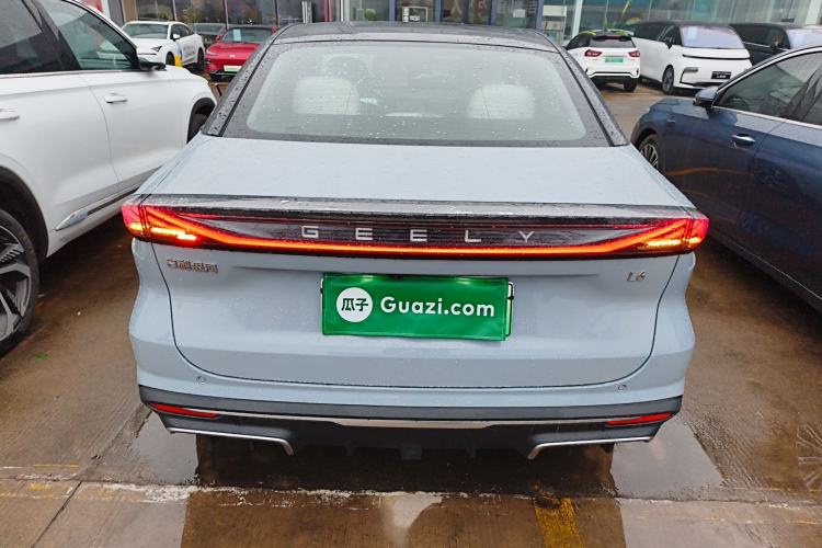 Used Geely Galaxy L6 2023 125km Starship
