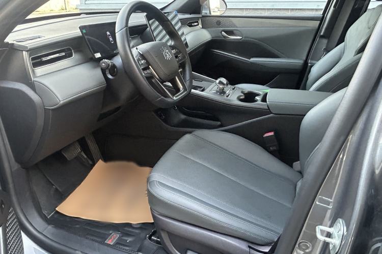 Used BYD Qin PLUS 2025 EV Smart Drive Version 510KM Beyond Model Interior 4