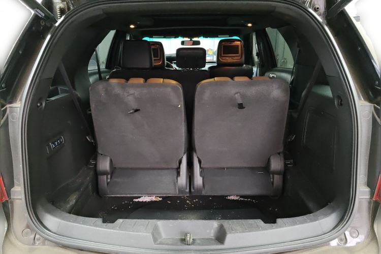 Used Ford Explorer 2013 3.5L Deluxe Model
