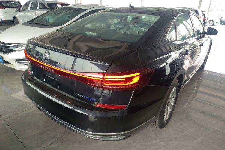 Used Volkswagen Passat New Energy 2025 430 PHEV Hybrid Business Edition Rear Right 45 Deg