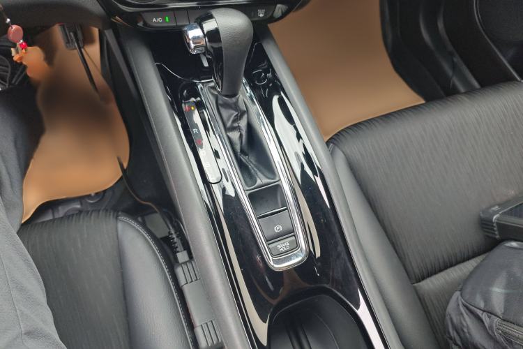 Used Honda Vezel 2020 1.5L CVT Pioneer Edition