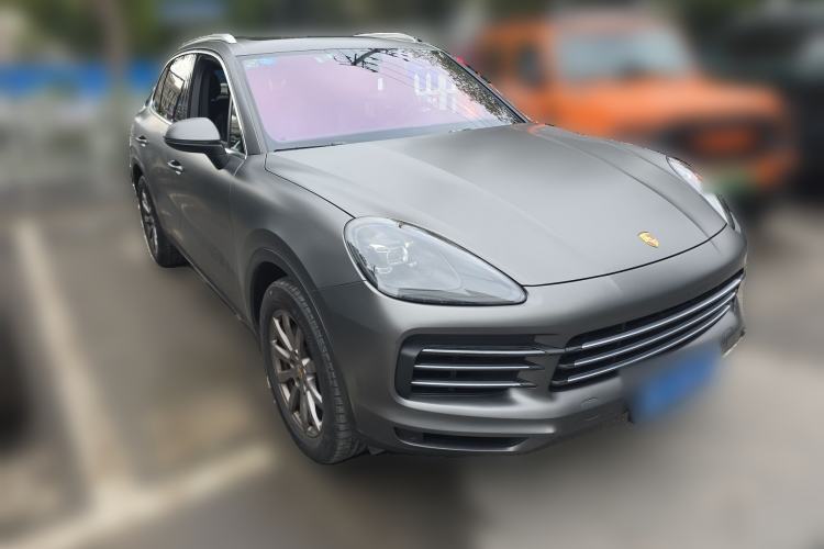 Used Porsche Cayenne 2018 Cayenne 3.0T Front Right 45 Deg