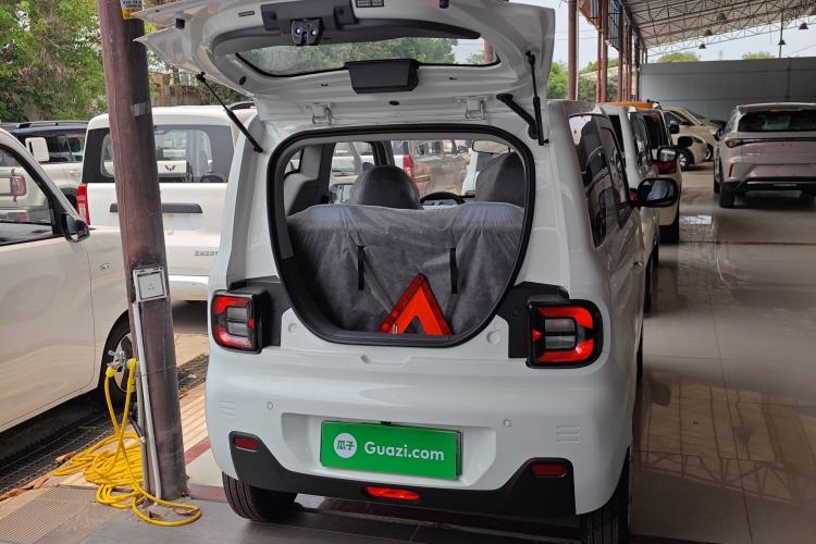 Used Geely Galaxy Panda 2024 Panda Mini 200km Endurance Bear Trunk