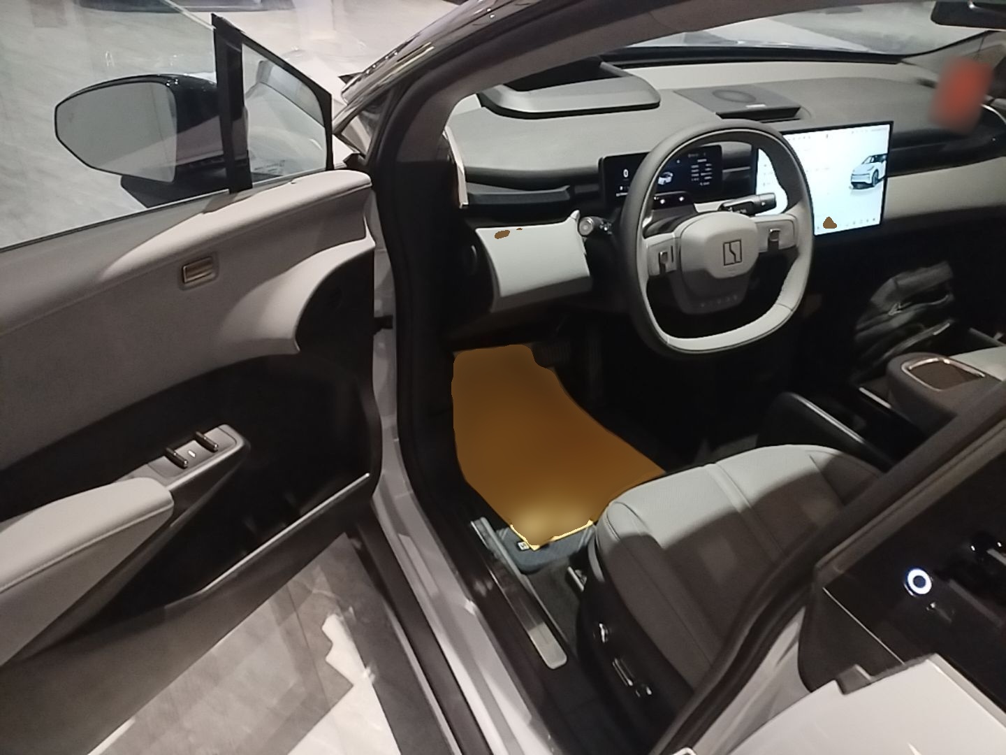 Zeekr X 2023 Four-Wheel Drive YOU Edition 4 Seats — снимка 18