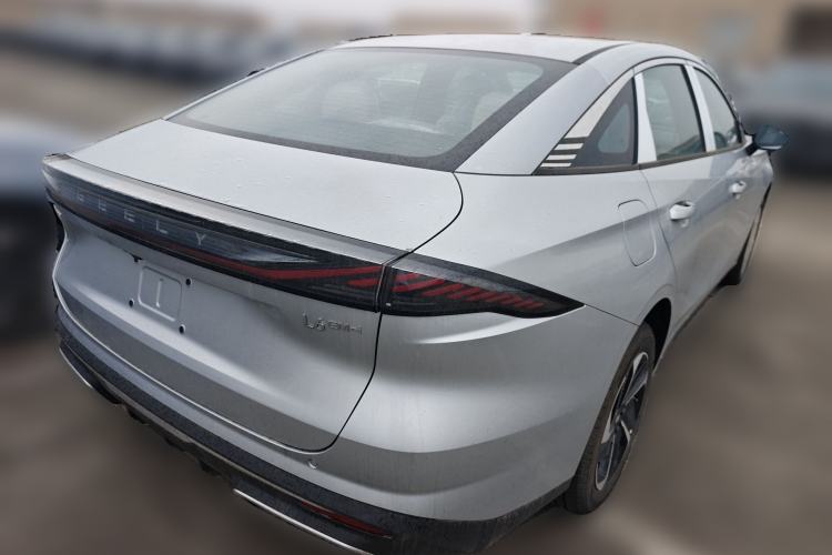 Used Geely Galaxy L6 2025 EM-i 140km Explorer+ Edition Rear Right 45 Deg