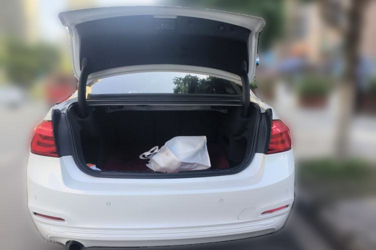 Used BMW 3 Series 2016 320i Fashion Model
