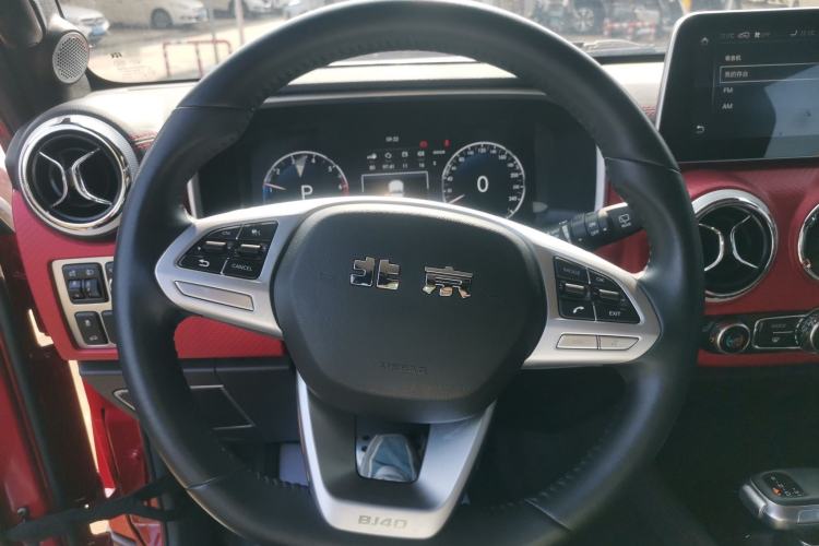Used BAIC Off-Road BJ40 2020 2.0T Automatic Four-Wheel Drive Urban Hunter Edition Chivalrous Type Steering Wheel