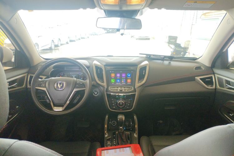Used CHANGAN CS75 2017 Shangkui Edition 1.5T Automatic Fengyue Model
