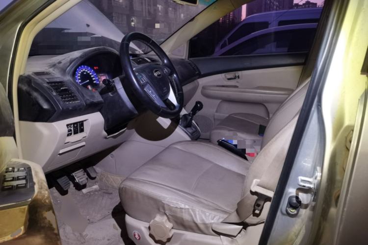 Used BYD S6 2011 2.0L Manual Luxury Edition