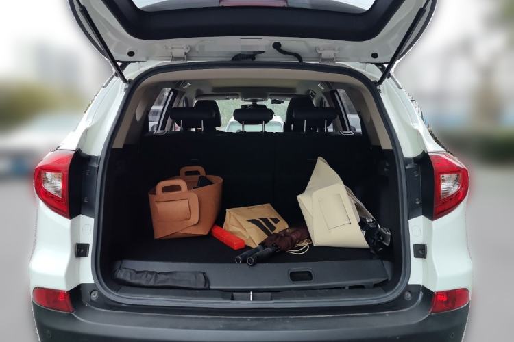 Used BYD Song New Energy 2017 Song DM 1.5TID All-Wheel Drive Luxury Model
