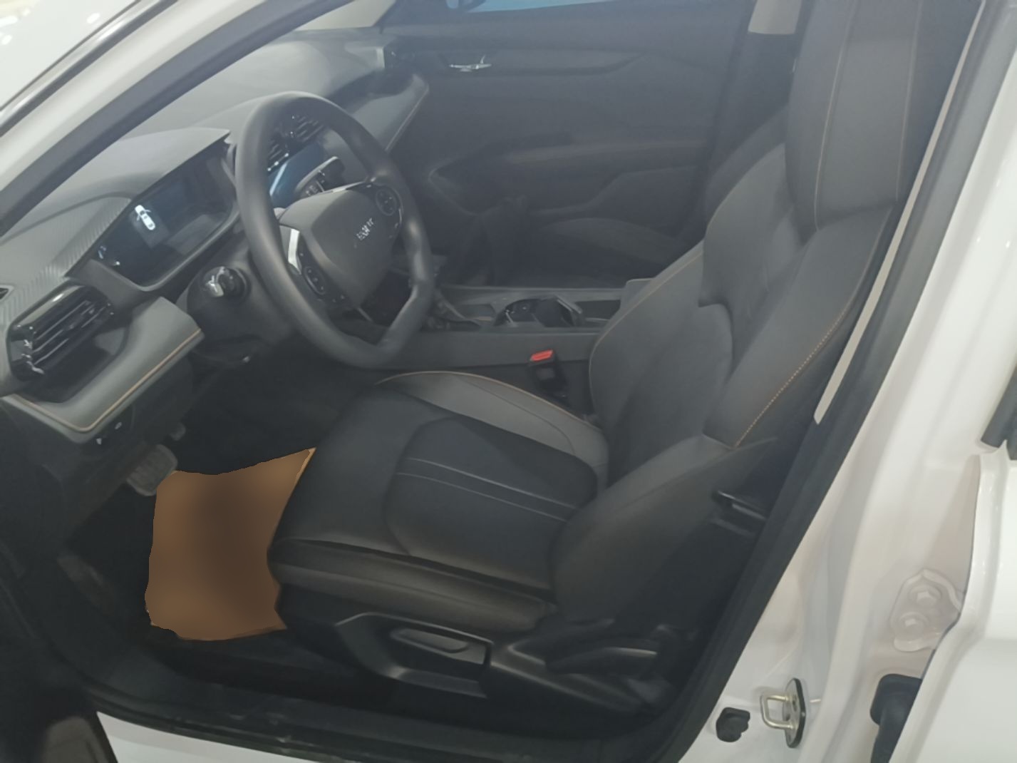 Dongfeng Aeolus Yixuan 2025 1.5L Automatic Luxury Version - Luxury — снимка 17