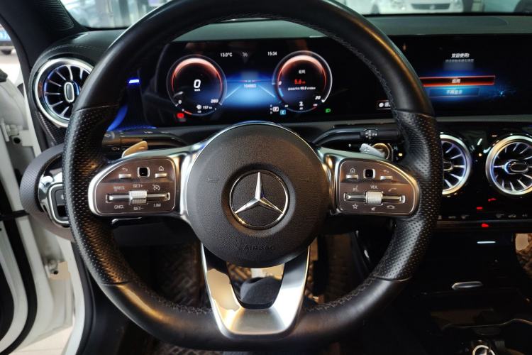 Used Mercedes-Benz A-Class 2022 Restyled A 200 L Sport Sedan Fashion Version
