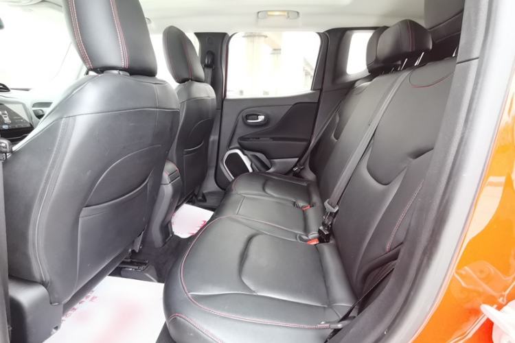 Used Jeep Renegade 2018 Connected Large Screen Version 180T Automatic High-Energy Edition