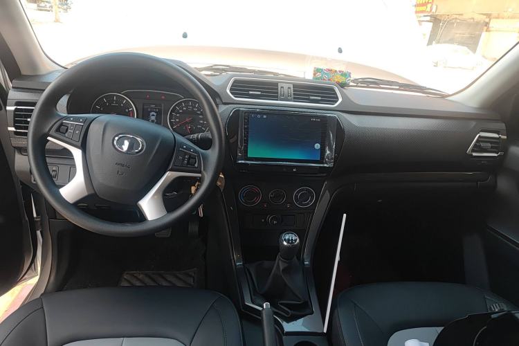 Used Great Wall Wingle 5 2023 "Ganfan" Version 1.5T Gasoline Two-Wheel-Drive Advanced Trim with Long Cargo Bed