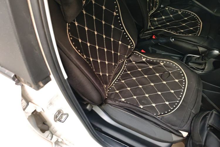 Used Volkswagen Polo 2016 1.6L Automatic Comfort Model
