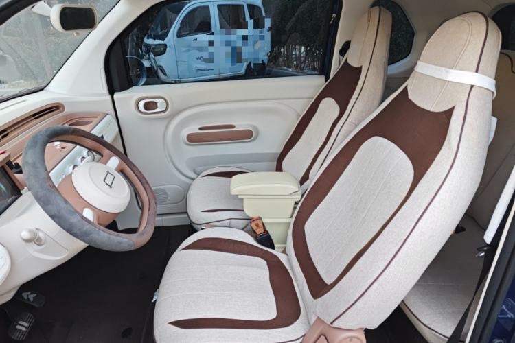 Used Bestune Pony 2026 222km Colorful Horse Left Front Seat