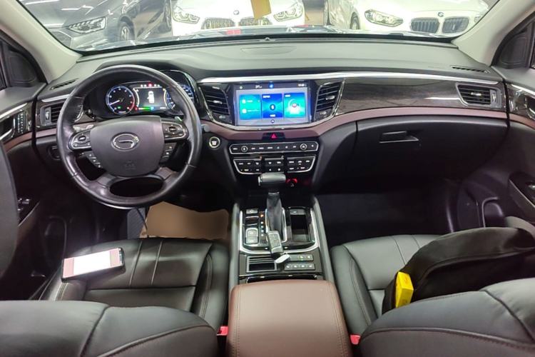 Used GAC Trumpchi GS8 2019 390T Two-Wheel Drive Luxury Smart Connectivity Version (7 Seats)
